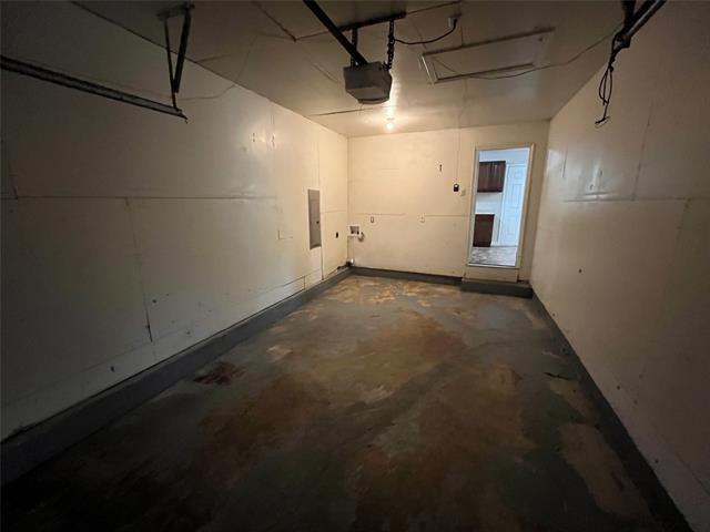Building Photo - 11303 Trail Ln