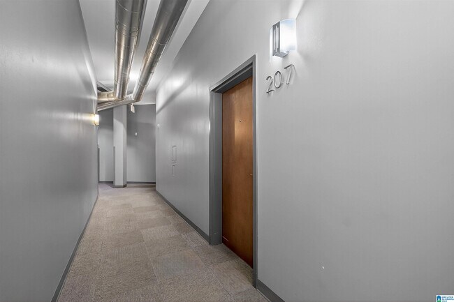 Building Photo - 2222 2nd Ave N