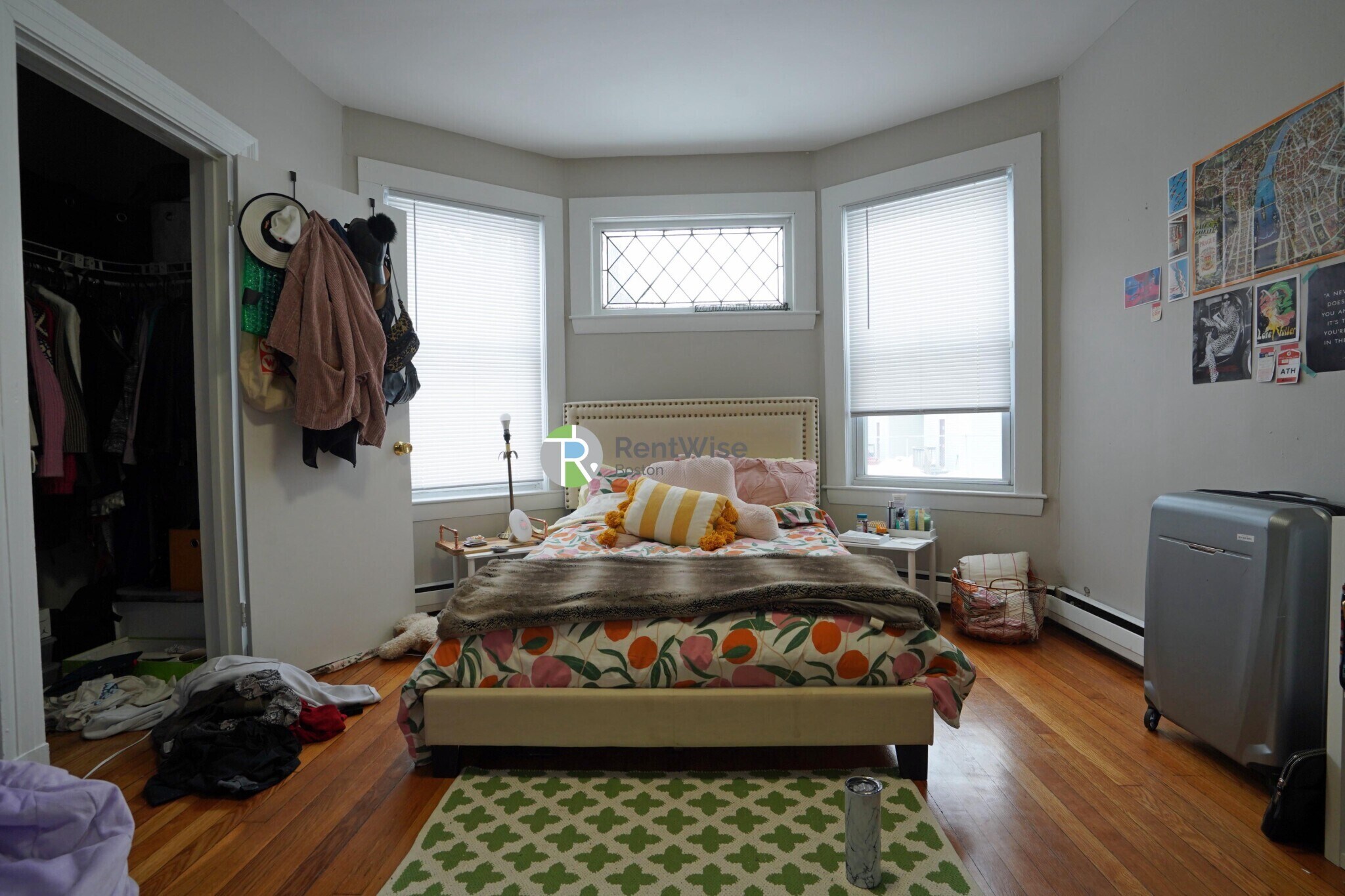 Building Photo - 4 Ashford Ct