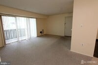 Building Photo - 1105 Aspen Dr