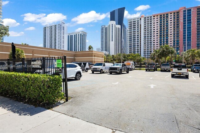 Building Photo - 17555 Atlantic Blvd