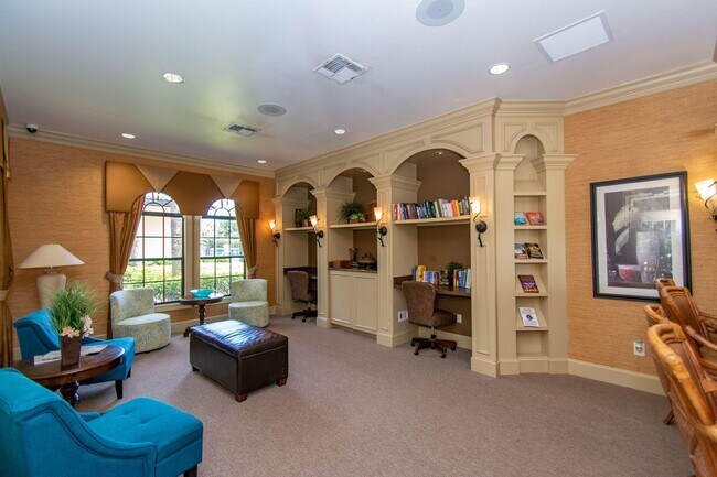 Building Photo - 6460 Borasco Dr