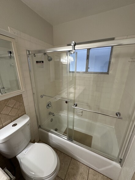 Building Photo - 5138 W 141st St