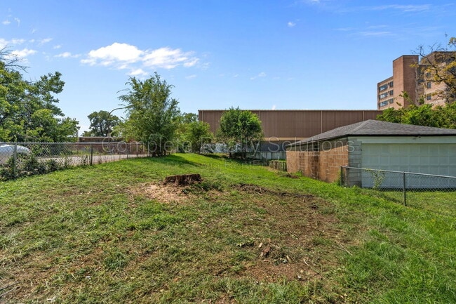 Building Photo - 4078 Meramec St