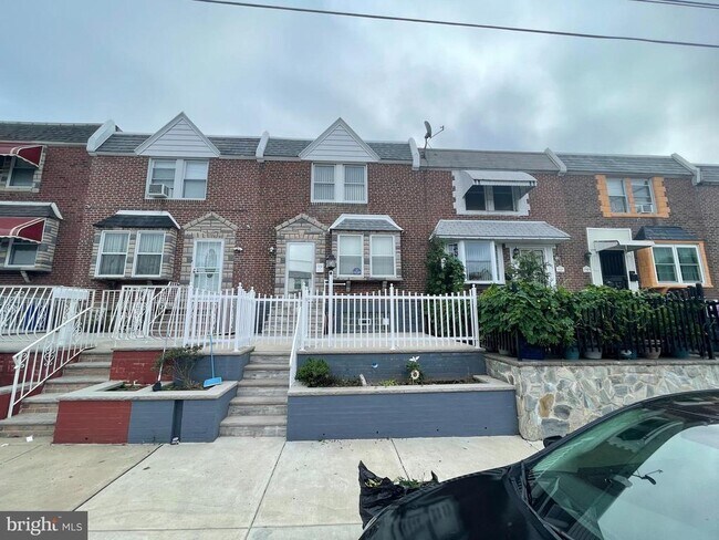 Primary Photo - 3929 I St