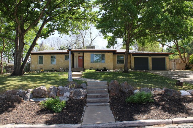 Primary Photo - 140 Arvin Dr