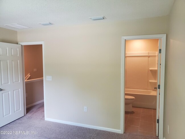 Building Photo - 11792 Junegrass Rd