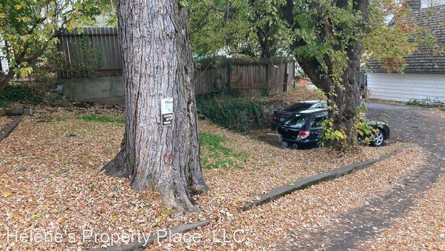 Building Photo - 4 br, 2 bath House - 220 SE McKenzie Street