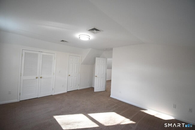 Building Photo - 509 North St