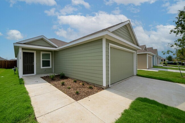 Building Photo - 7765 Ruellia Rd