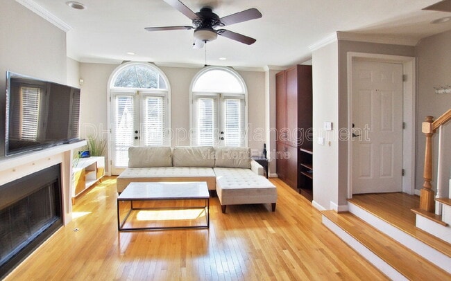 Building Photo - 835 Piedmont Ave NE