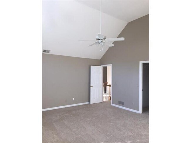 Building Photo - 1801 Hazy Glen Ct NW