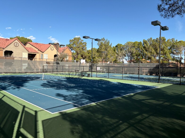 Building Photo - 2200 S Fort Apache Rd