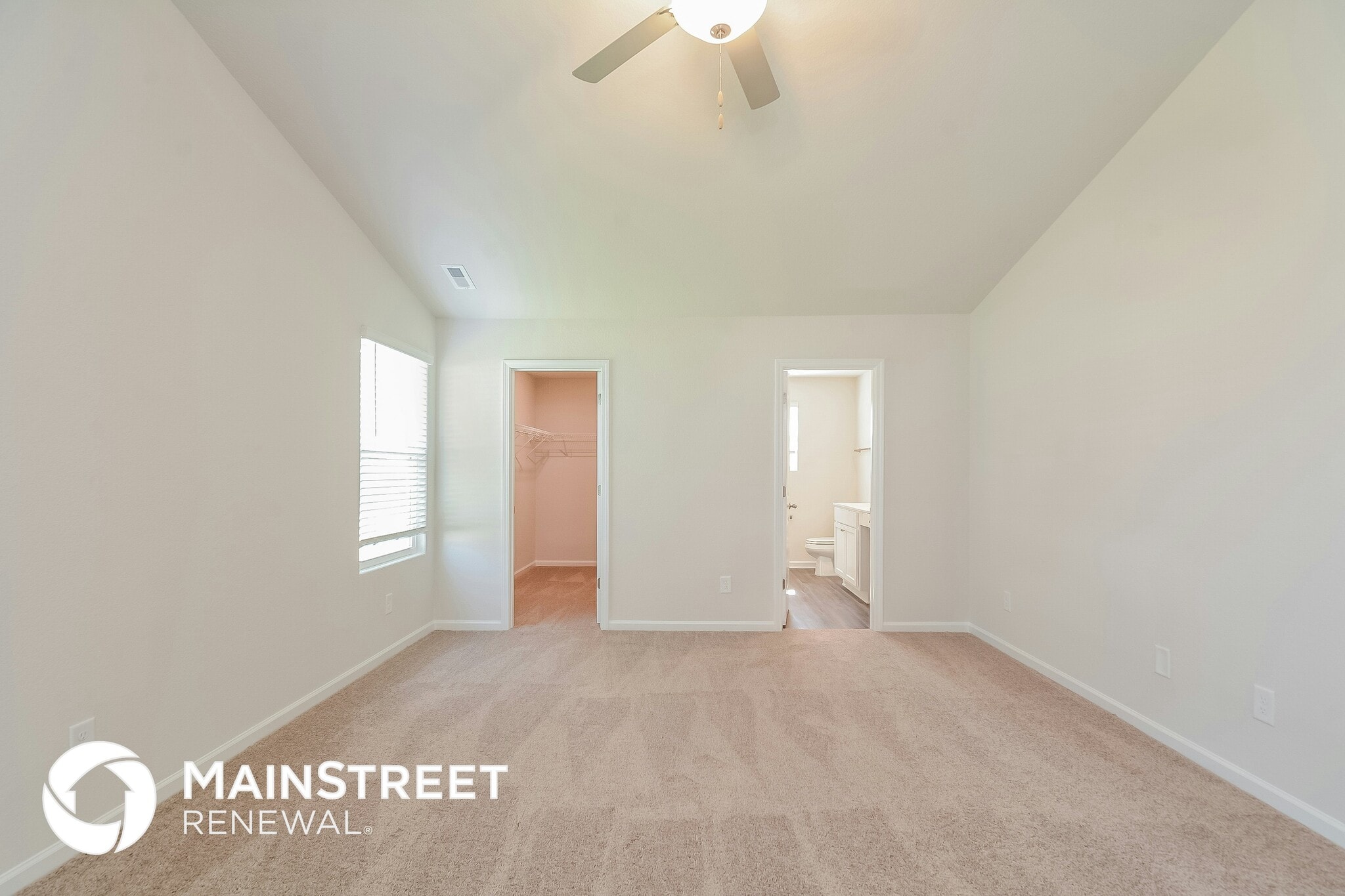 Building Photo - 356 Gourd St