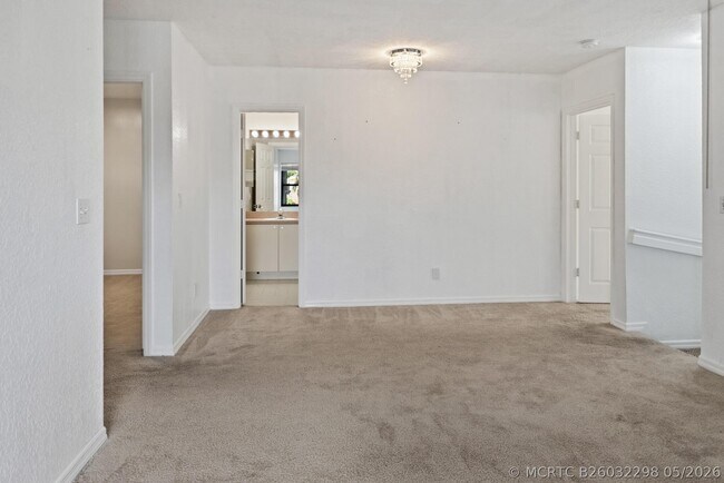 Building Photo - 3471 NW 112th Ave