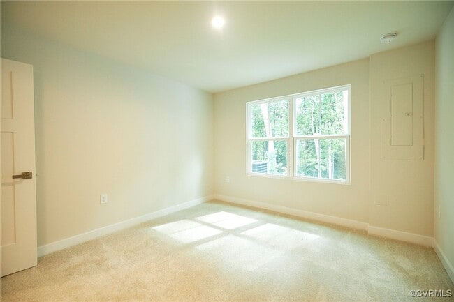 Building Photo - 5400 Addison Gate Dr