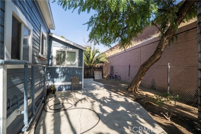 Building Photo - 3452 Mulberry St