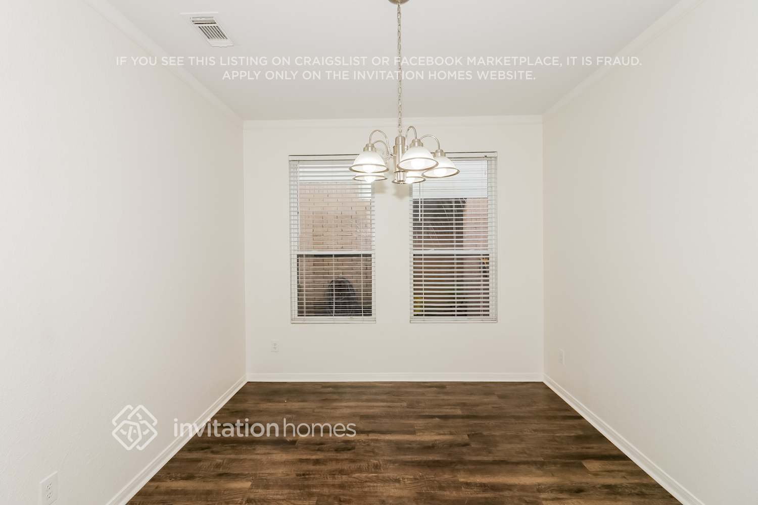 Building Photo - 19115 Badger Ct