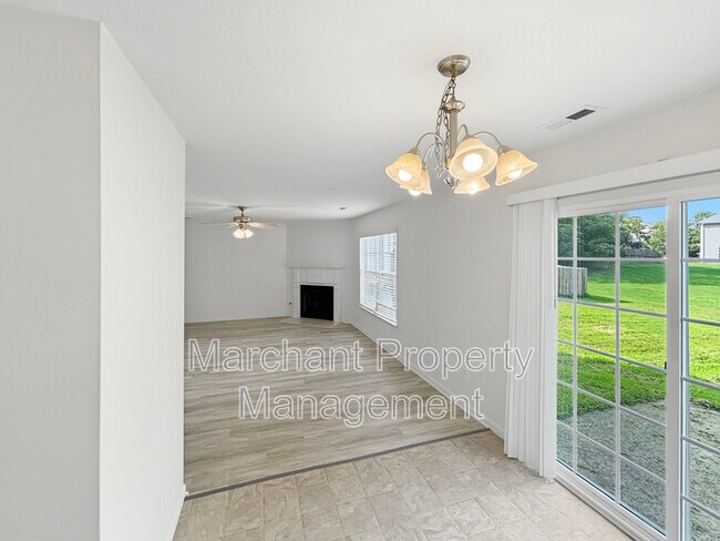 Building Photo - 52 Cardinal Creek Dr