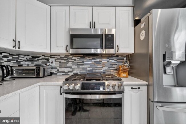 Building Photo - 3818 Early Glow Ln