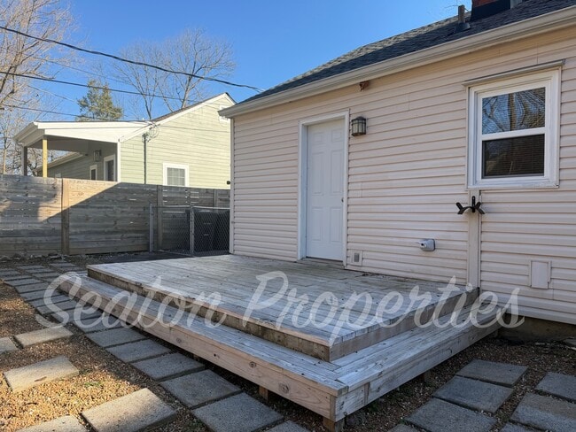 Building Photo - 2817 Boright Dr