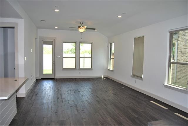 Building Photo - 2133 Bonnell St