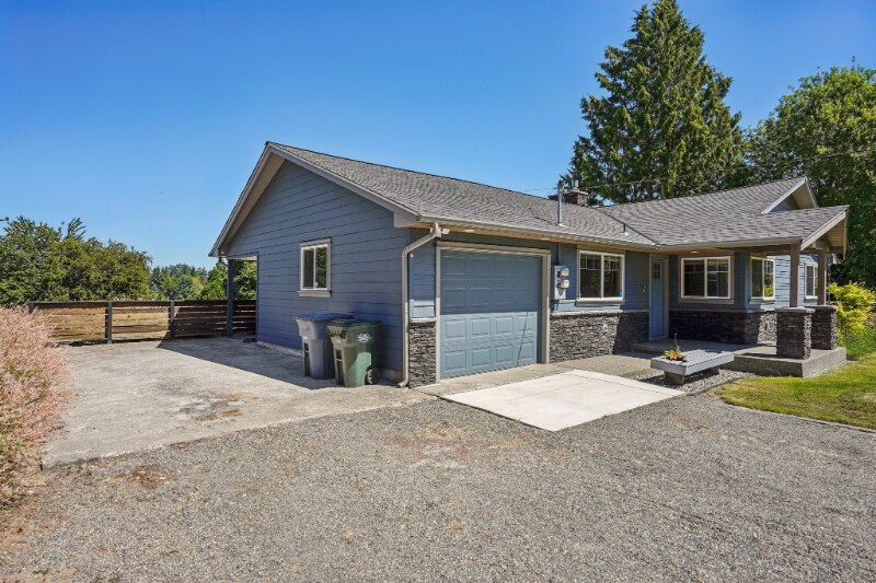 Building Photo - 11605 67th Ave E