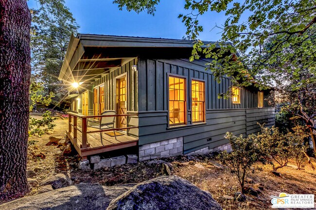 Building Photo - 25465 Seneca Dr