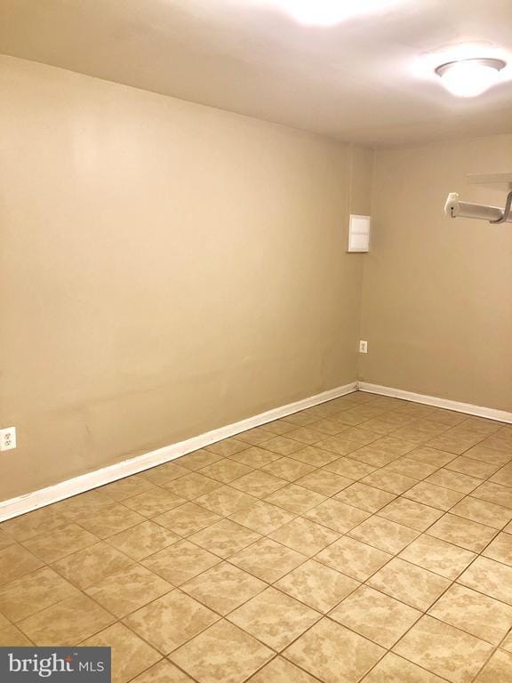 Building Photo - 7839 W Point Ct