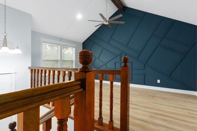 Building Photo - 4638 Bell St