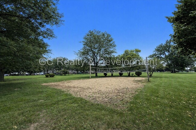 Building Photo - 312 Fieldstone Ct