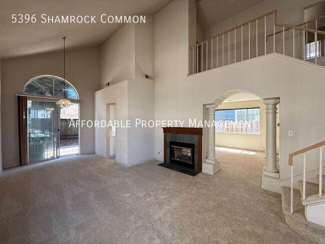 Building Photo - 5396 Shamrock Common