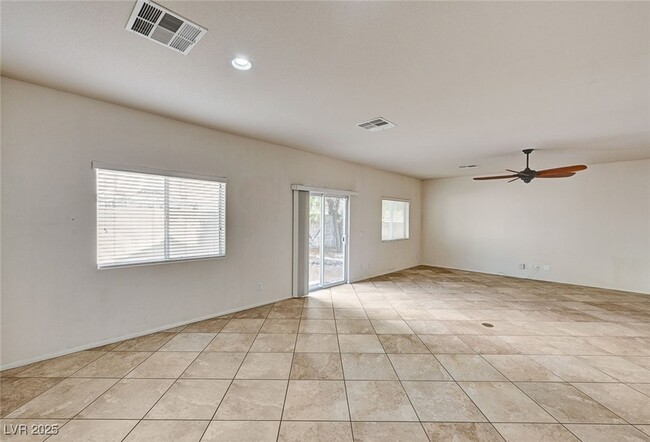 Building Photo - 5536 Danforth Ave