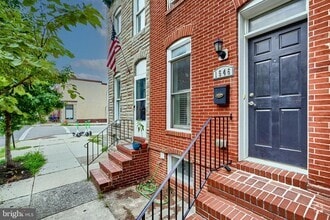 Building Photo - 1546 S Hanover St
