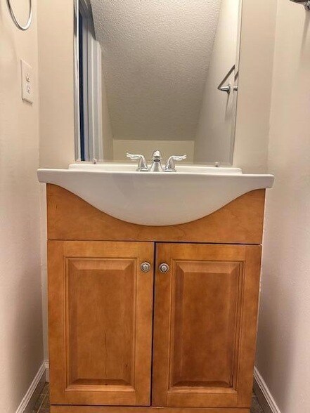 Building Photo - 3405 Westside Dr NW