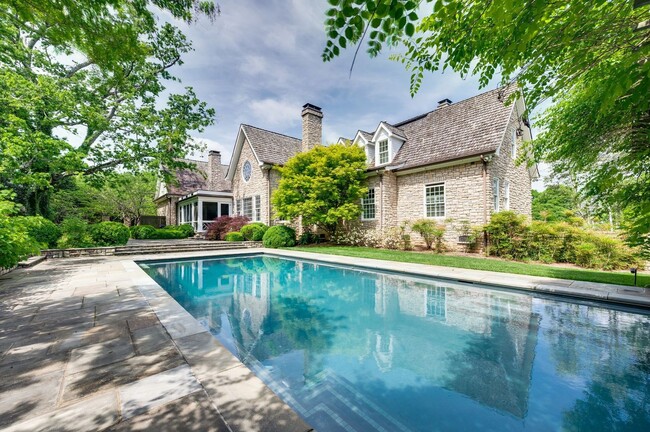 Building Photo - A timeless Cape Cod-style estate!