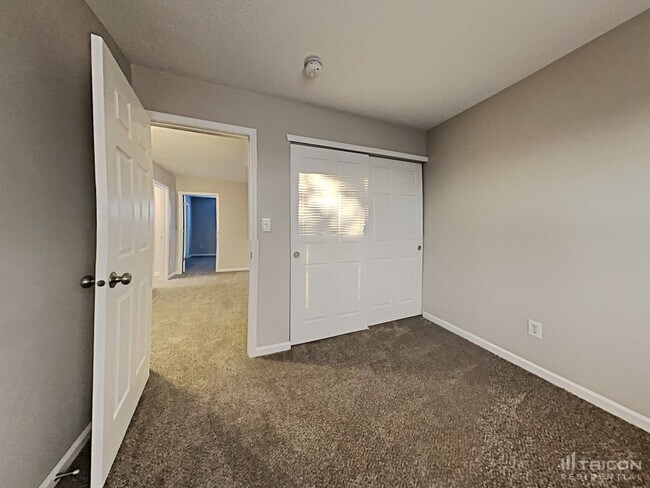 Building Photo - 1640 Composer Way
