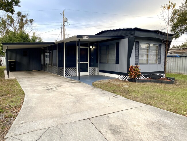Building Photo - 1134 Lakewood Cir E