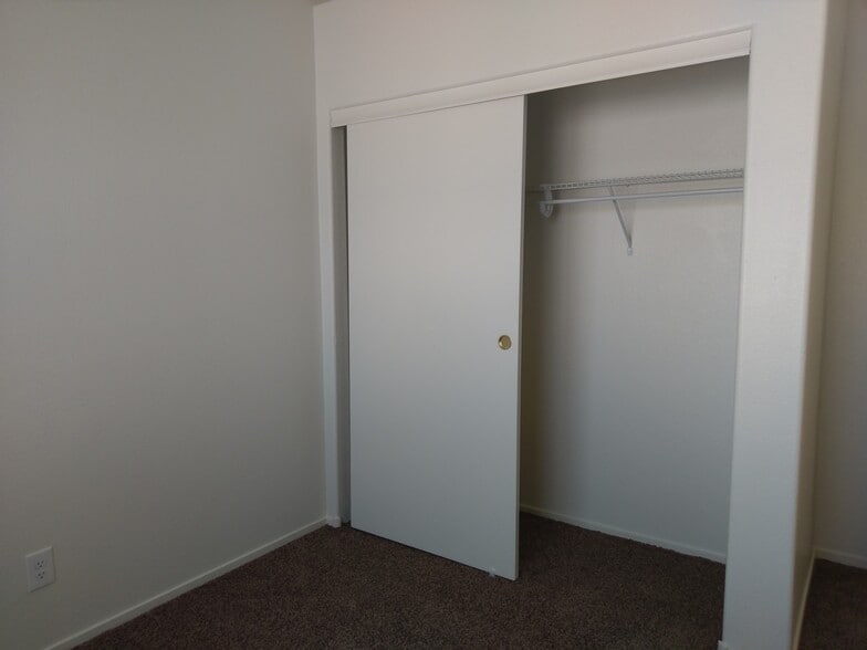 Building Photo - 2751 Purple Root Dr