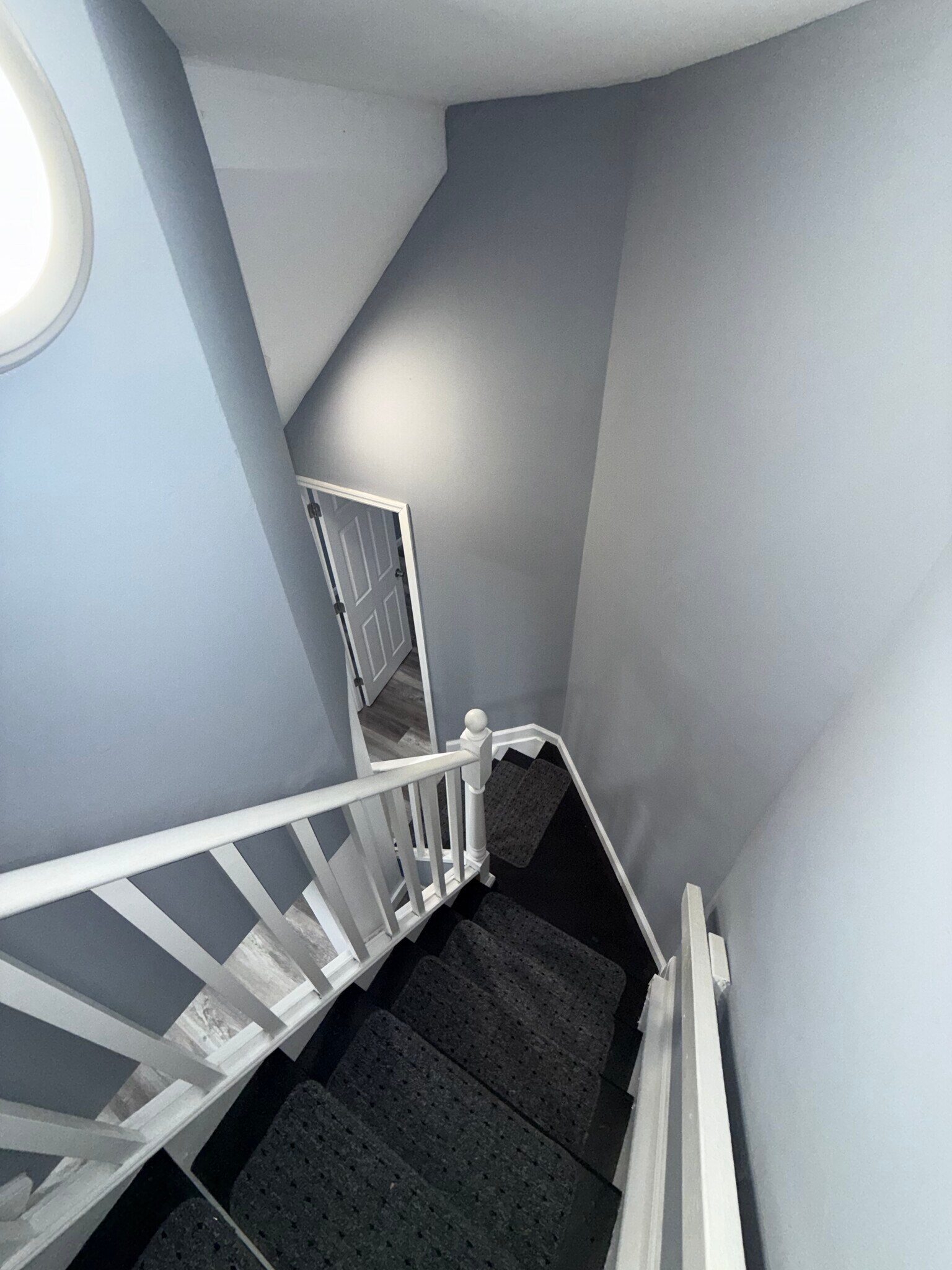 Building Photo - 8 Woody Pl