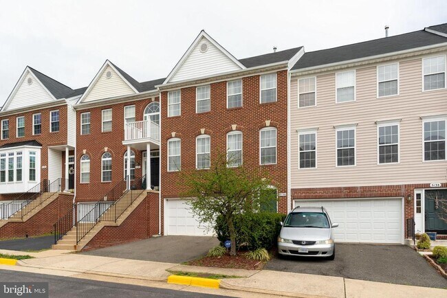 Building Photo - 5136 Ballycastle Cir