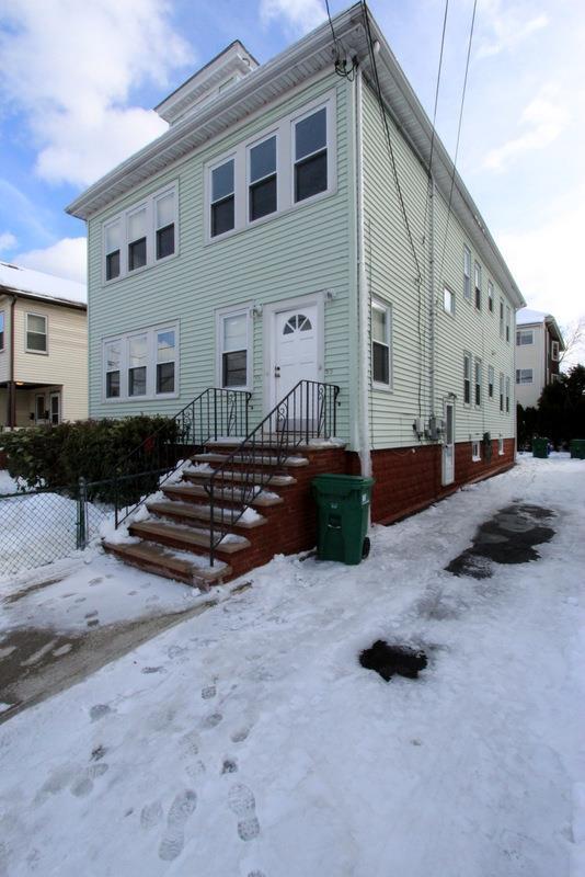 Building Photo - 23 Bonner Ave