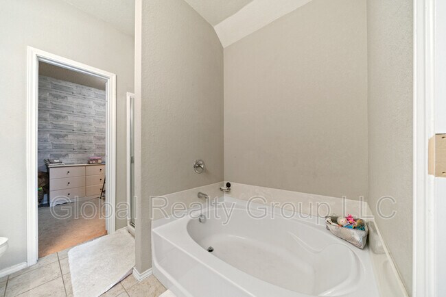 Building Photo - 27326 Trinity Cross