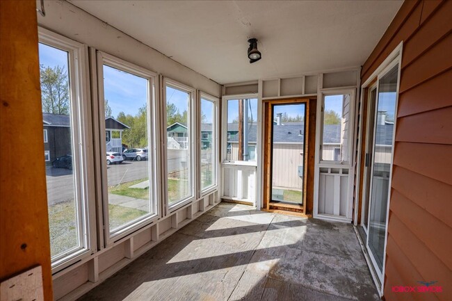 Primary Photo - 2BD | 2BA Nestled on a Cul-De-Sac