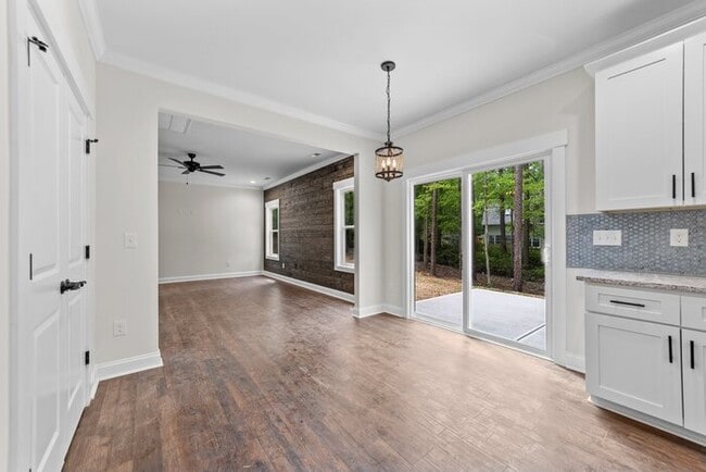 Building Photo - "Daugherty Rural Retreat"