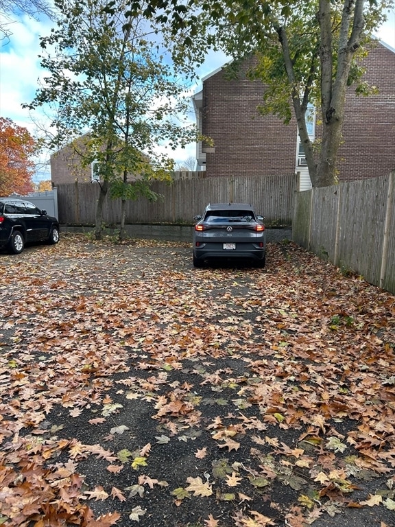 Building Photo - 120 Highland St