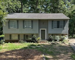 Building Photo - 3209 Joanne Dr