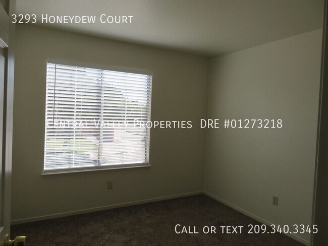 Building Photo - 3293 Honeydew Ct