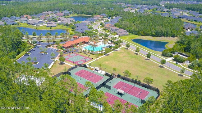 Building Photo - 470 Servia Dr