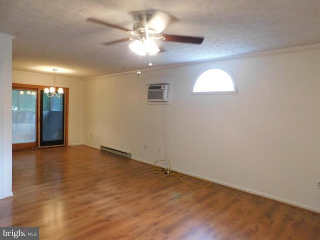 Building Photo - 320 Opequon Ave
